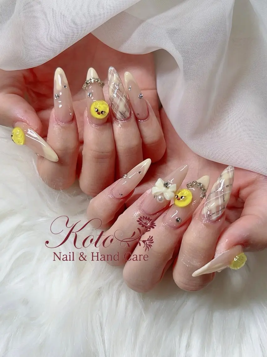 ネイル 長さ出し ジェルネイル 持ち込み ニュアンスネイル 赤色 ハンドネイル Nail Salon KOTOのネイルデザイン