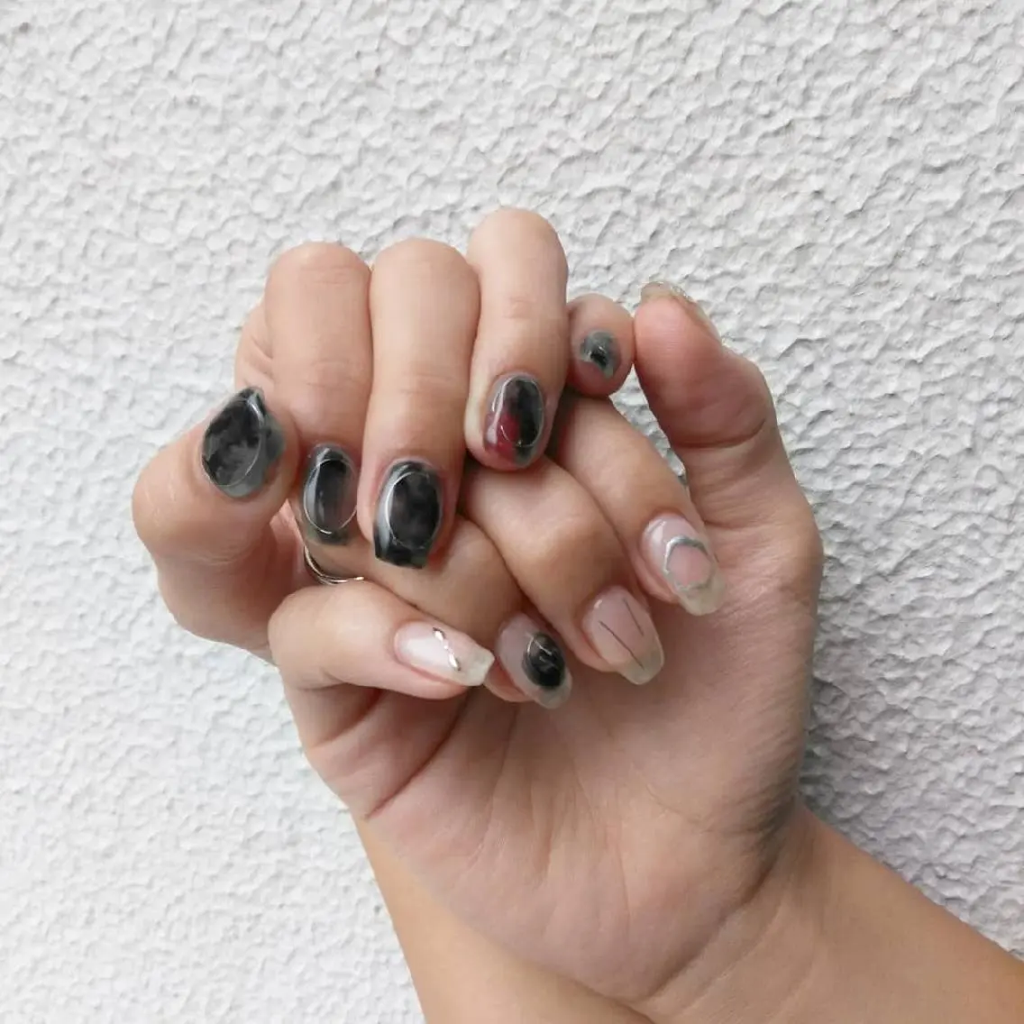 ネイル ニュアンスネイル ハンドネイル ハンドケア lylynail YUUKAのネイルデザイン
