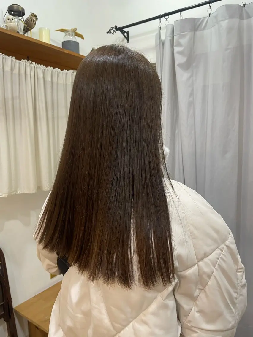 ロング トリートメント momoka ［pejite]のヘアスタイル