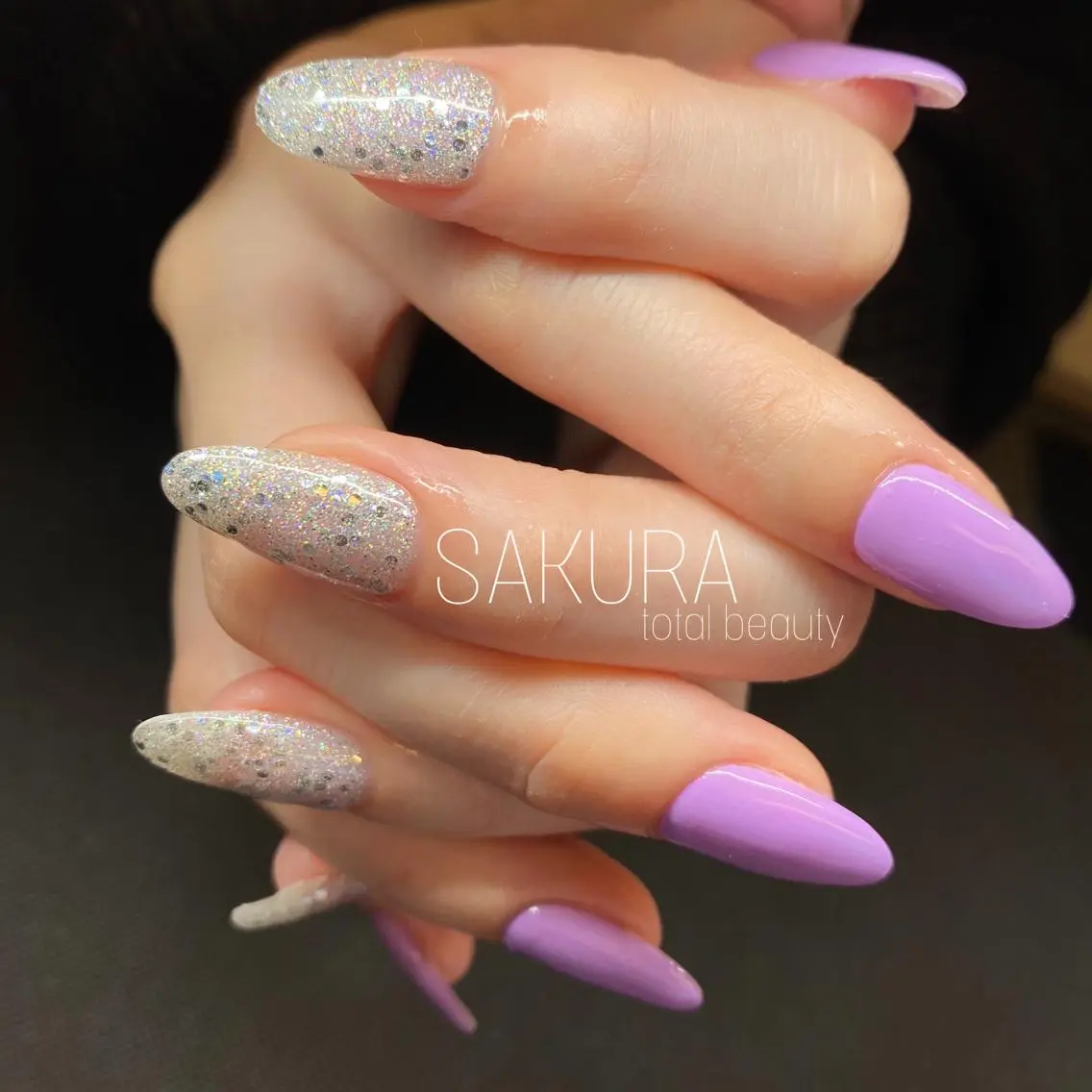 ネイル ハンドネイル フットネイル SAKURA 山野のネイルデザイン