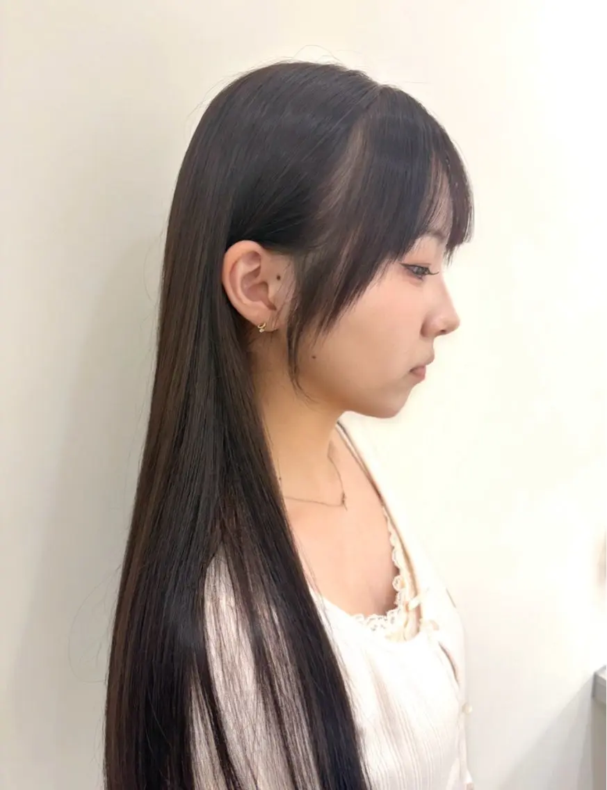 セミロング カラー カット ヘアカラー トリートメント 盛れる顔周り/艶髪/ 縮毛矯正/まりのヘアスタイル