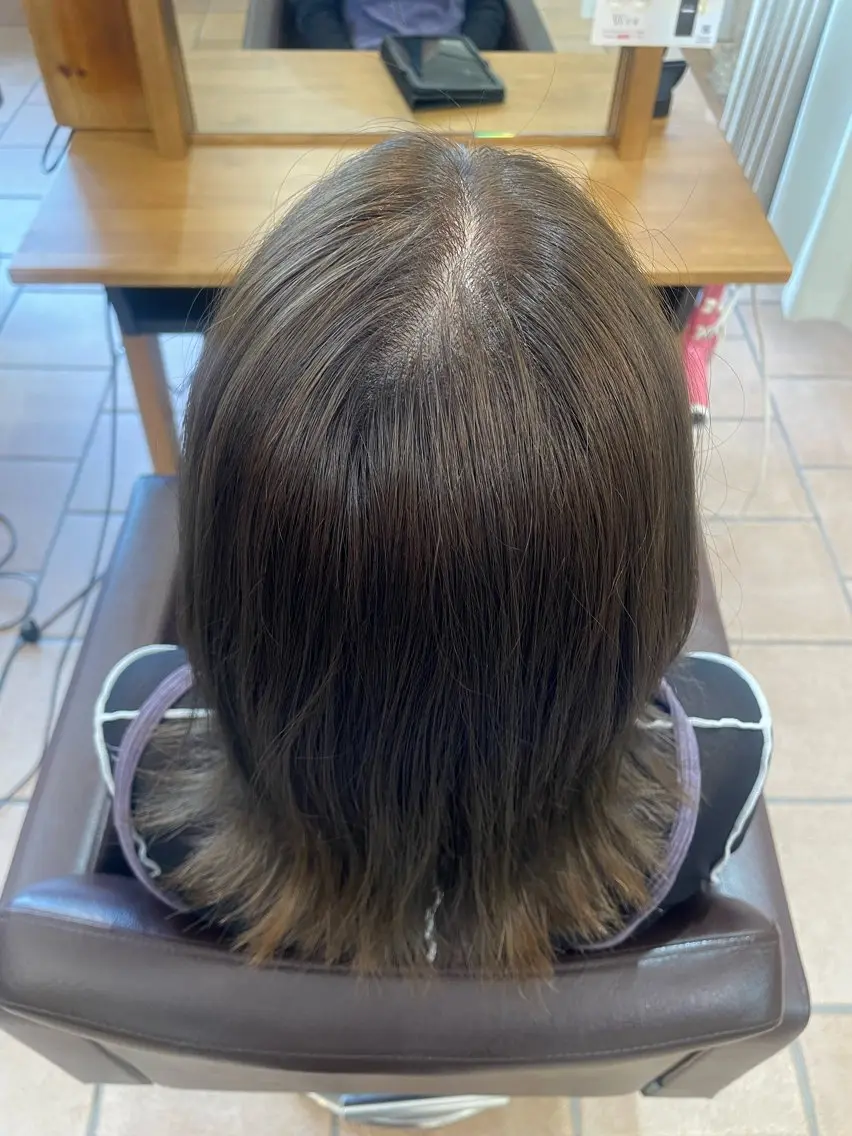 ミディアム カラー 顔周りレイヤー☆ スパ☆石上遥楓のヘアスタイル