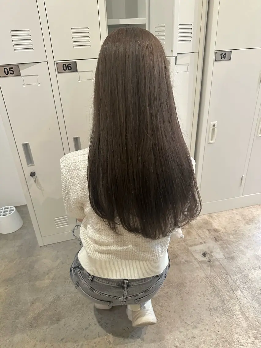 ロング カラー ブリーチ 透明感カラー ダブルカラー グレージュ ミルクティーグレージュ ヘアカラー トリートメント 中目黒🌼 🌼ハナのヘアスタイル