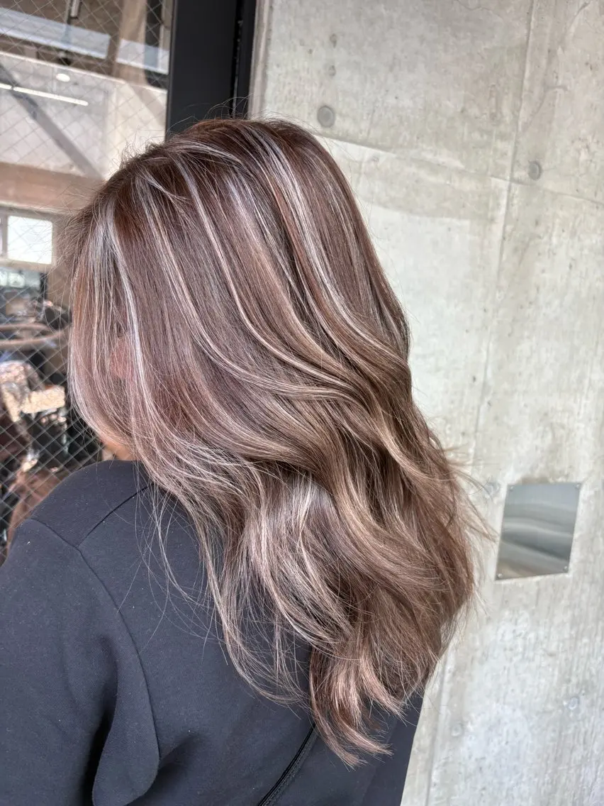ロング カラー カット ヘアカラー ♡ハイライトカラー shinri♡のヘアスタイル