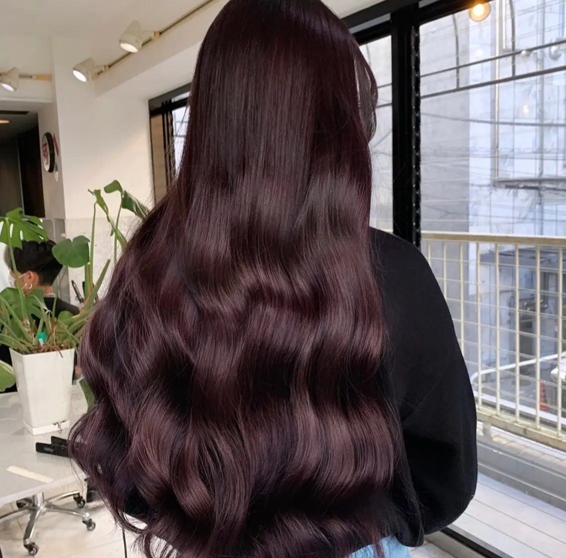 ロング カラー カシス ピンクカラー トリートメント RYOSUKE ハイトーンのヘアスタイル