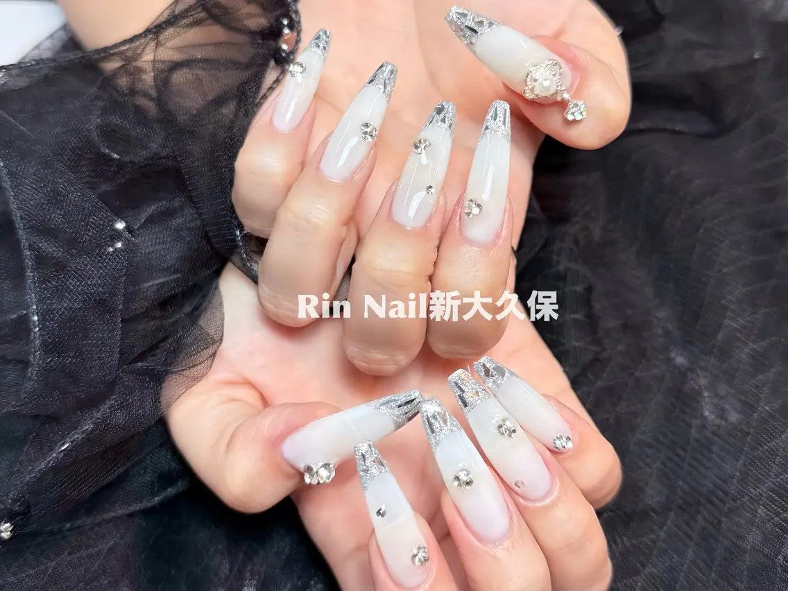 ネイル アートネイル フレンチネイル ジェルネイル 韓国ネイル ミラーネイル Rin Nail 新大久保店のネイルデザイン