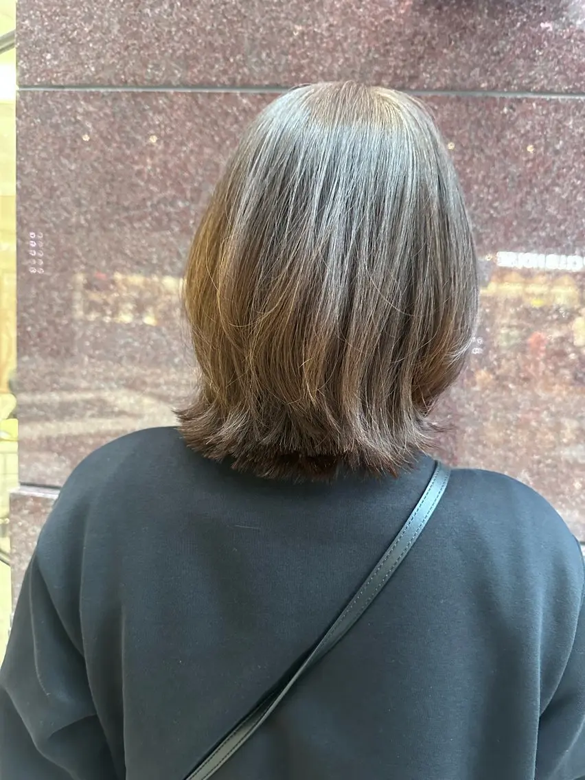 ミディアム カラー カット ヘアカラー 河井 史織のヘアスタイル