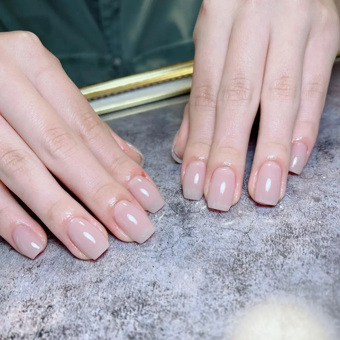 ネイル ハンドネイル FLY Nail Salonのネイルデザイン