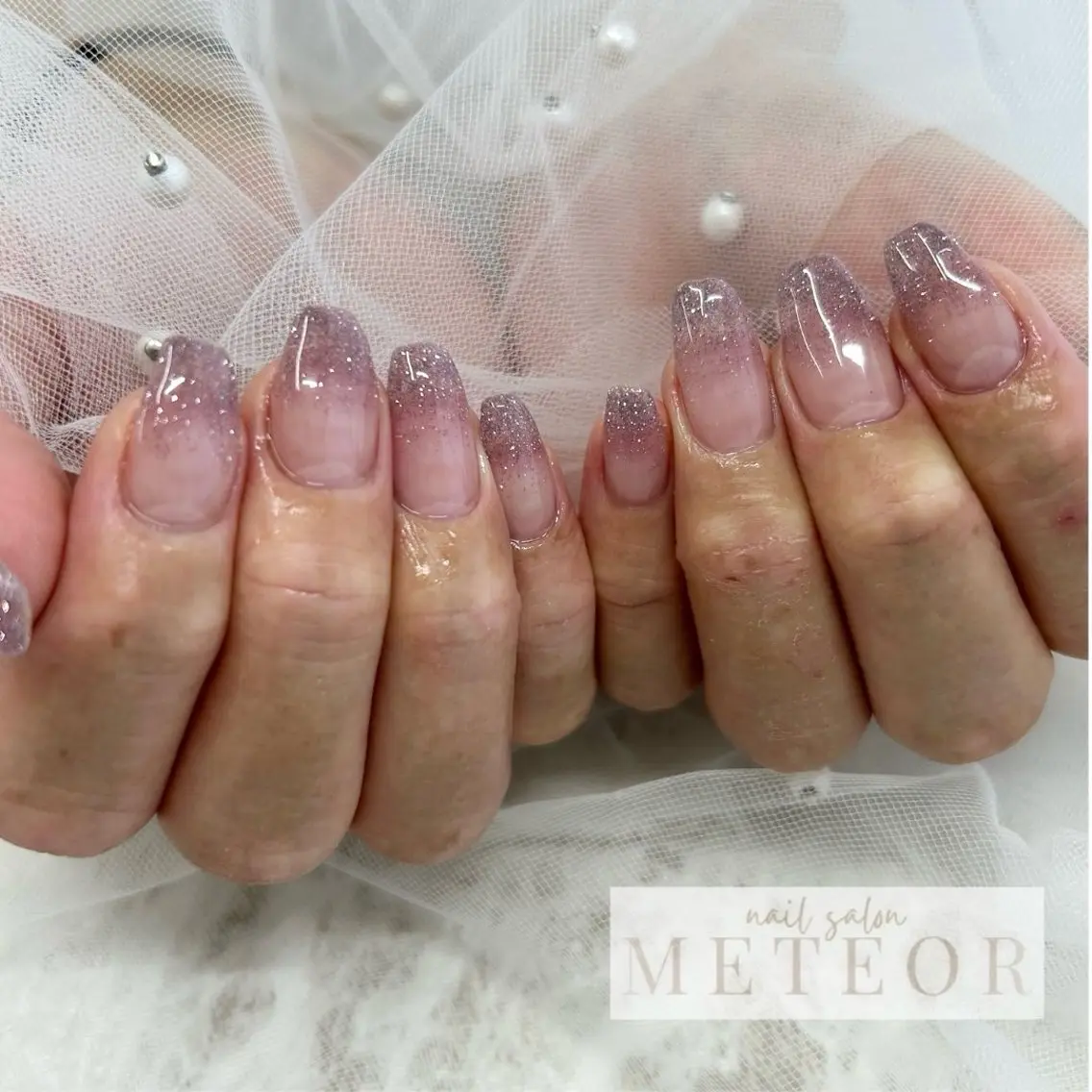 ネイル フラッシュネイル フットネイル ピンク ハンドネイル METEOR💫 staffのネイルデザイン