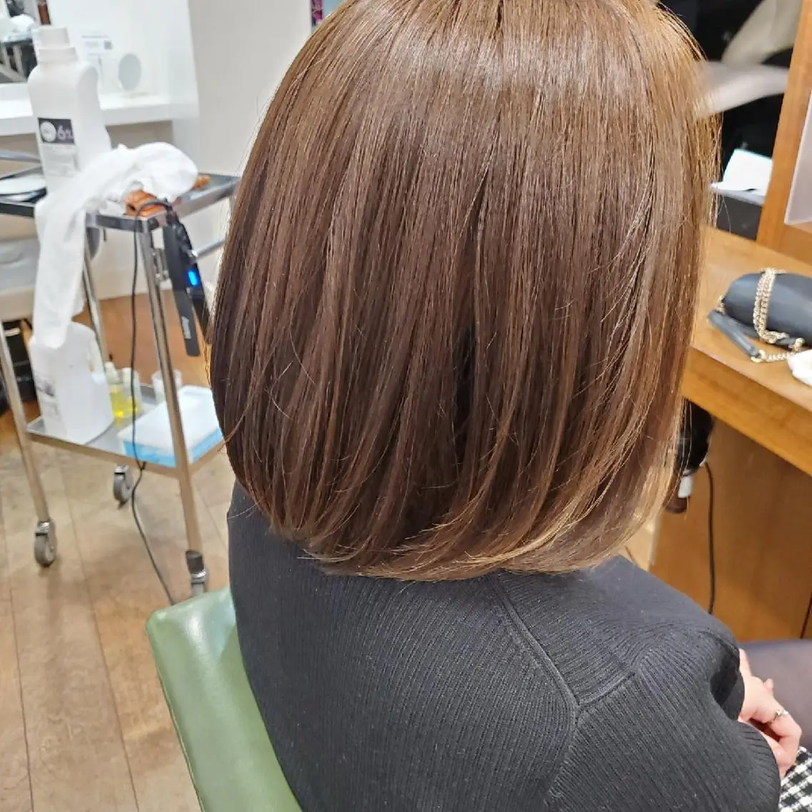 ミディアム カラー ブリーチ ブリーチなしカラー 武藤 虎太朗のヘアスタイル