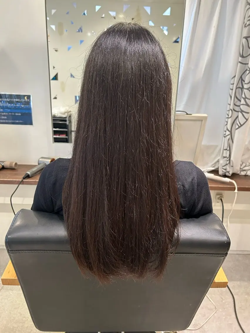 ロング 江川 輝星のヘアスタイル