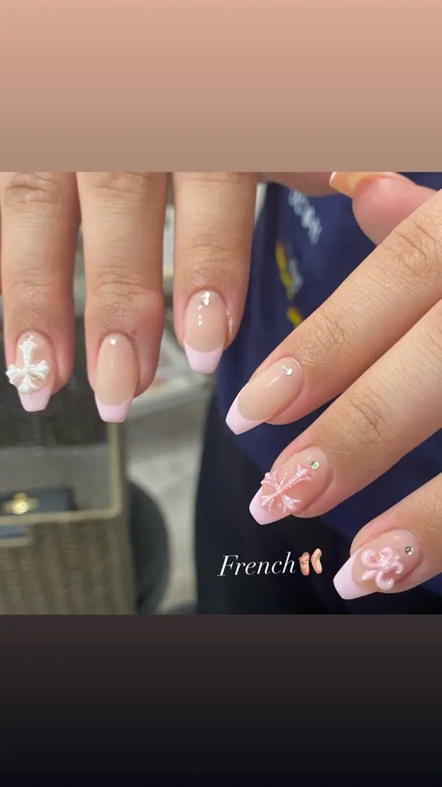 ネイル ハンドネイル Belle tomomi🐩のネイルデザイン