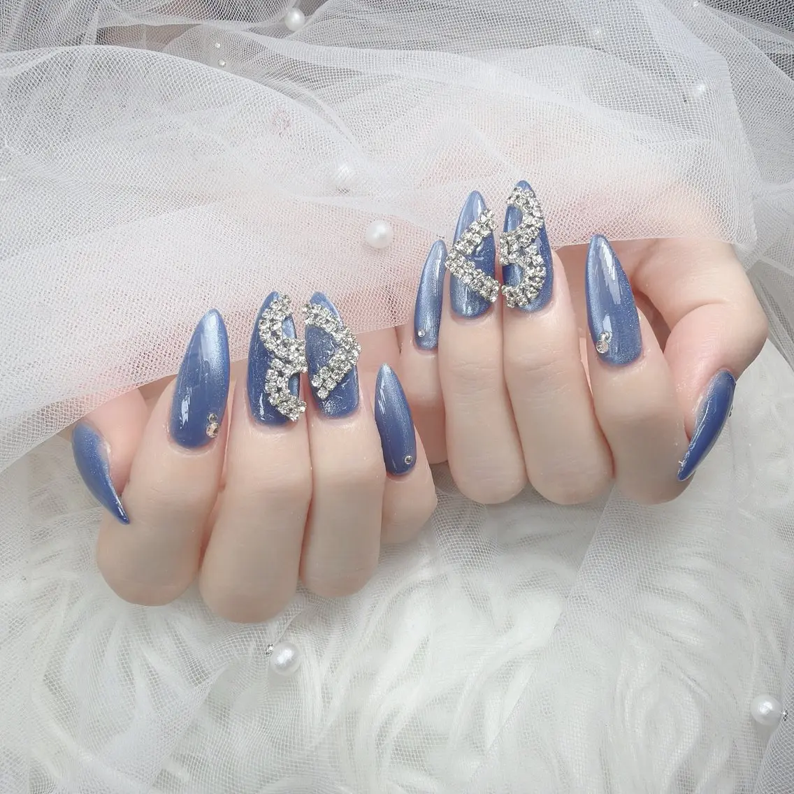 ネイル アートネイル ジェルネイル 韓国ネイル リボン ワンホンネイル ハンドネイル Lana Nailのネイルデザイン