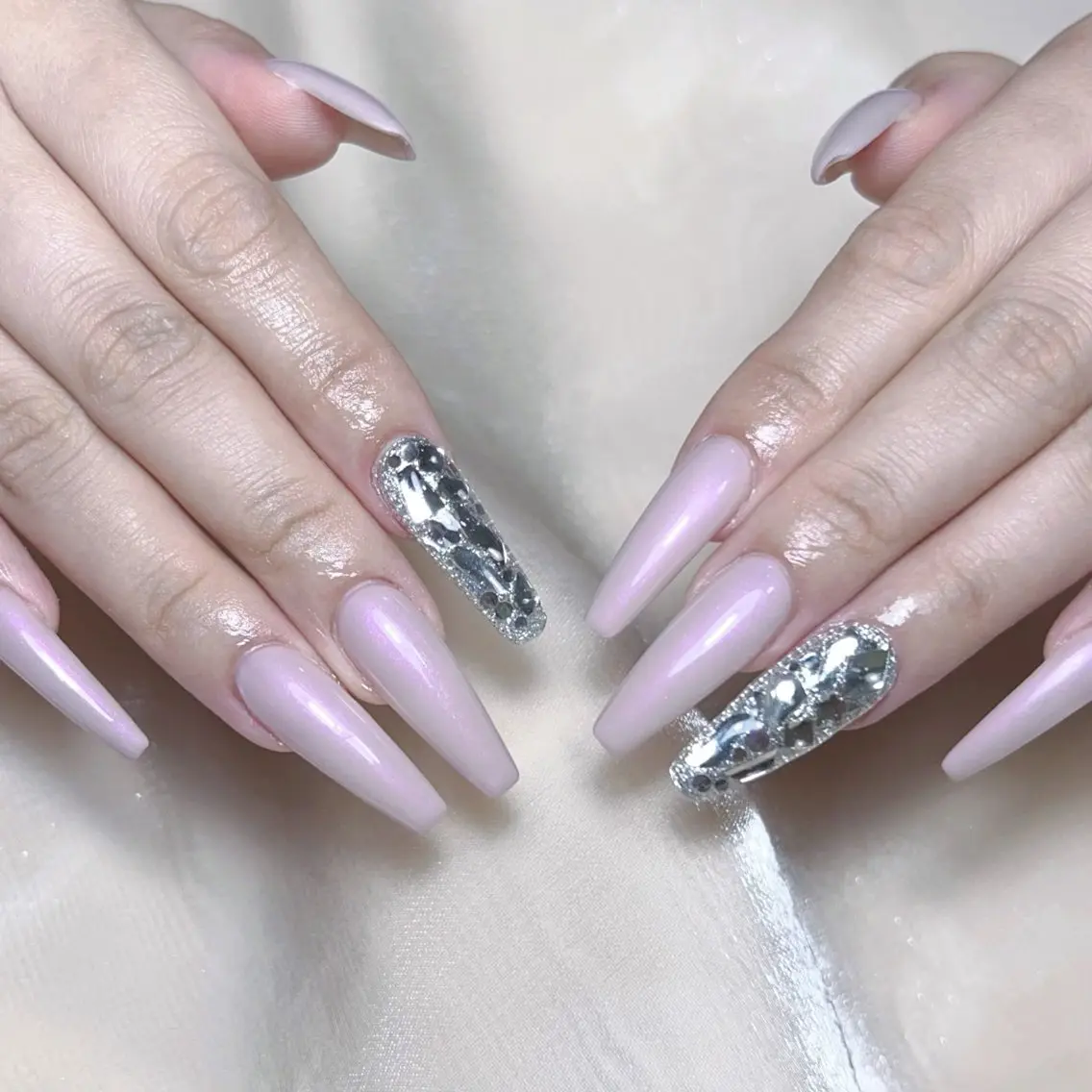 ネイル ハンドネイル NAILサロン 木にいるのネイルデザイン