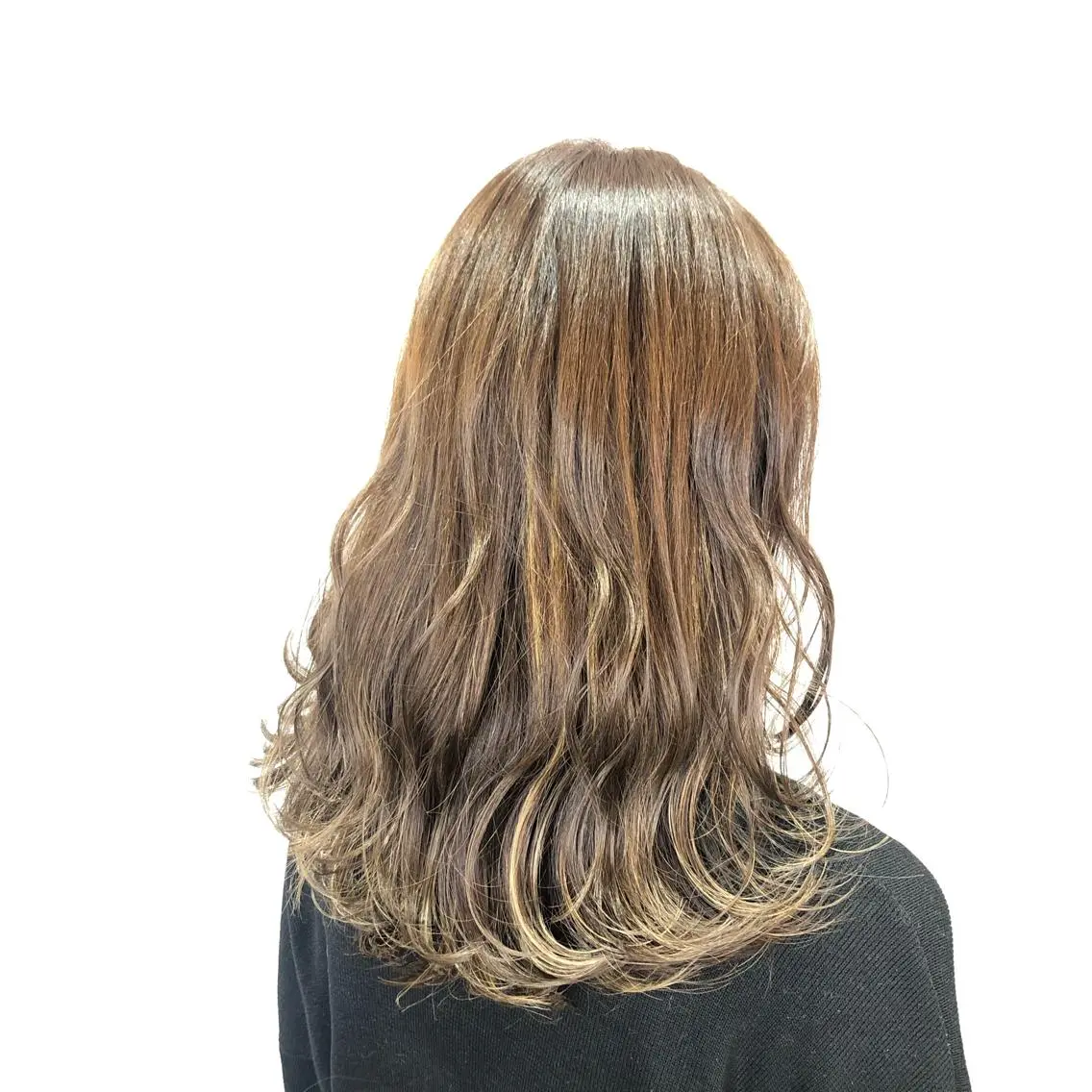 セミロング ヘアカラー 冨田 義智のヘアスタイル