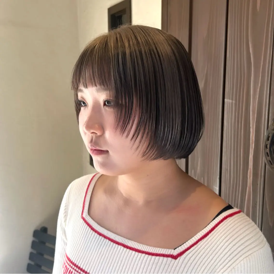 ショート カラー ボブレイヤー ブリーチ ボブ レイヤーカット model募集中 / amika🎵のヘアスタイル