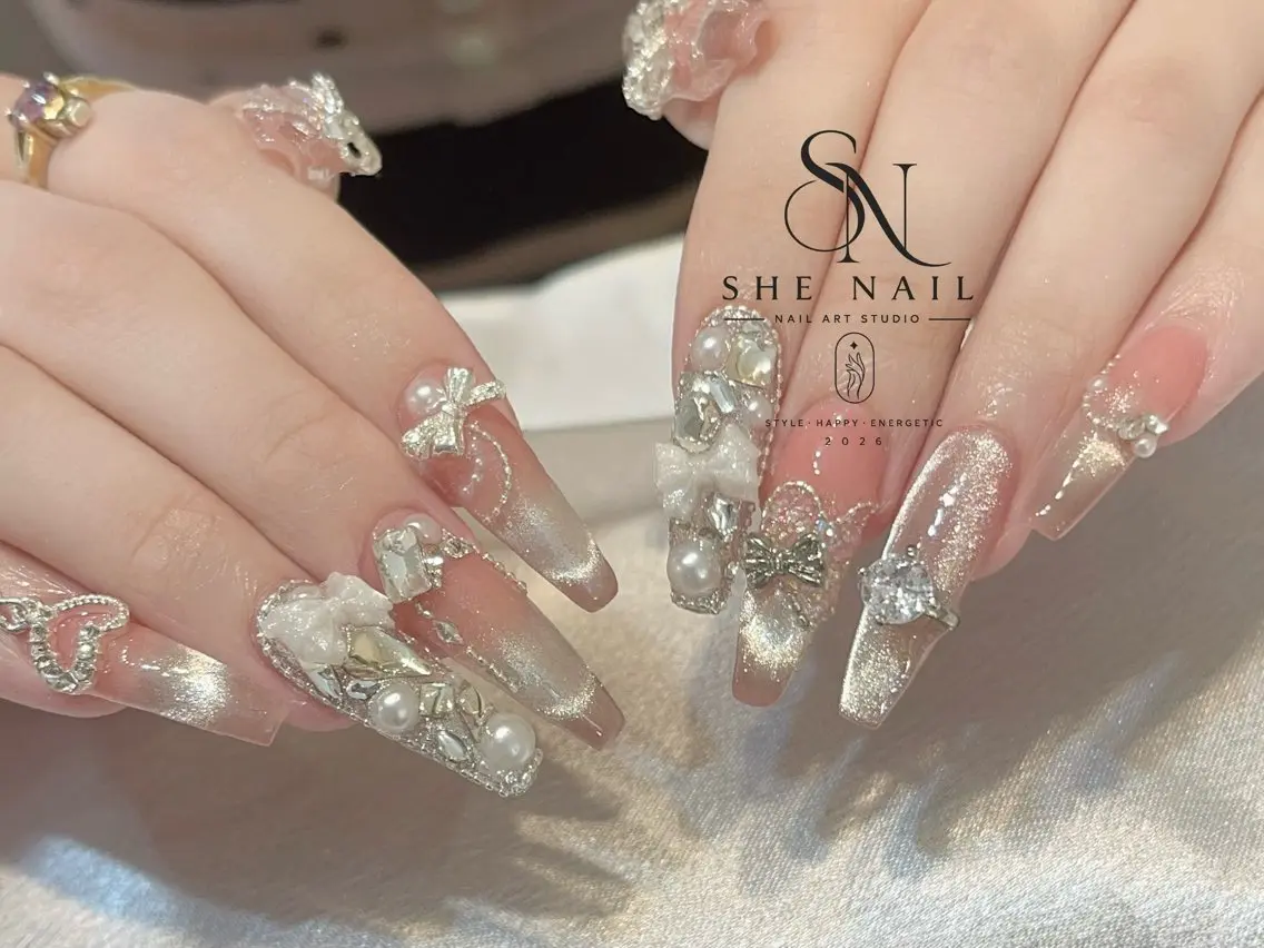 ネイル ハンドネイル 博多 SHE Nailのネイルデザイン