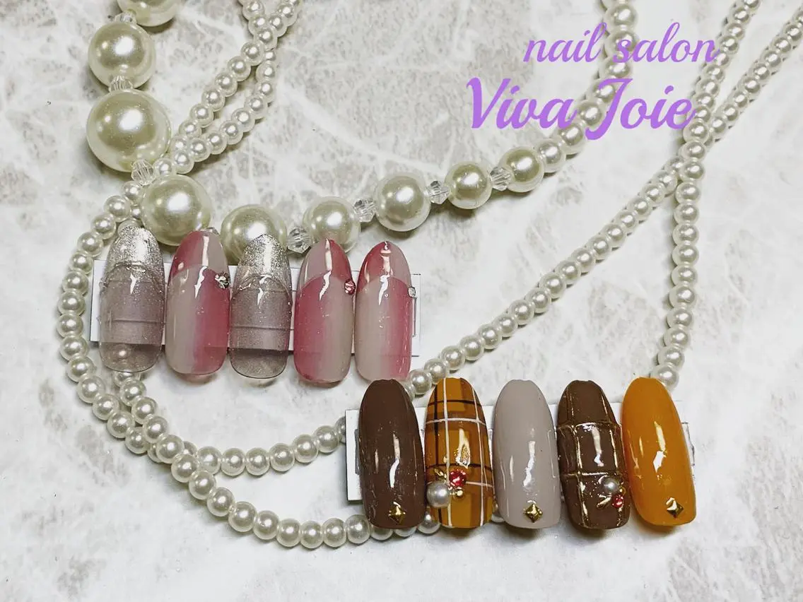 ネイル フレンチネイル オンブレフレンチ ハンドネイル Viva Joieのネイルデザイン