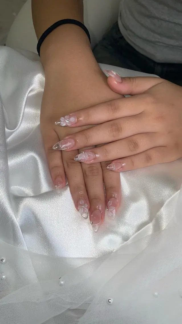 ネイル Moon nail salonのネイルデザイン