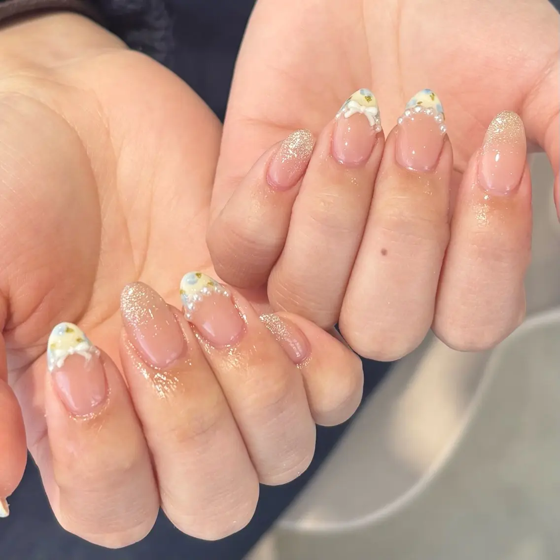 ネイル ブルー フレンチネイル 持ち込み ピンク リボン モデル様募集中♡ Kokomi🍮のネイルデザイン