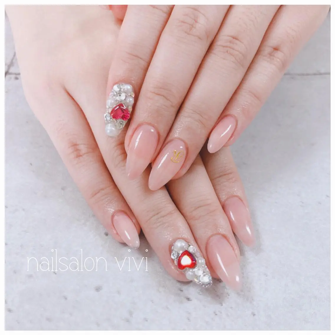 ネイル ＶＩＶＩ nailsalonのネイルデザイン