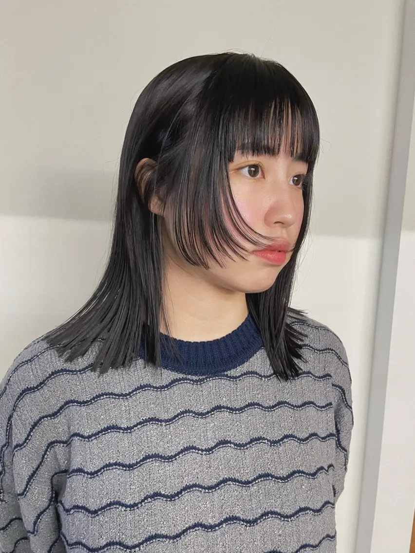セミロング カラー カット 縮毛矯正 _ yumeのヘアスタイル