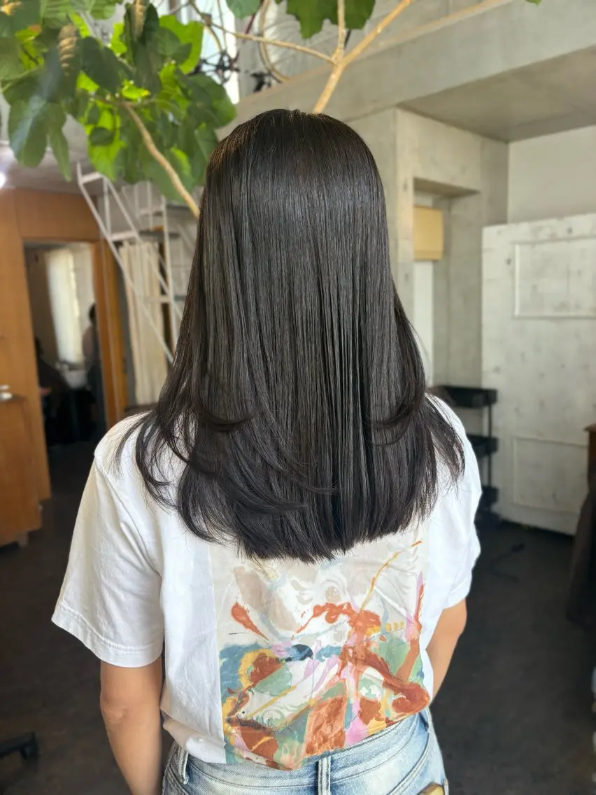 ミディアム カット ヘアカラー トリートメント モリモト サナのヘアスタイル