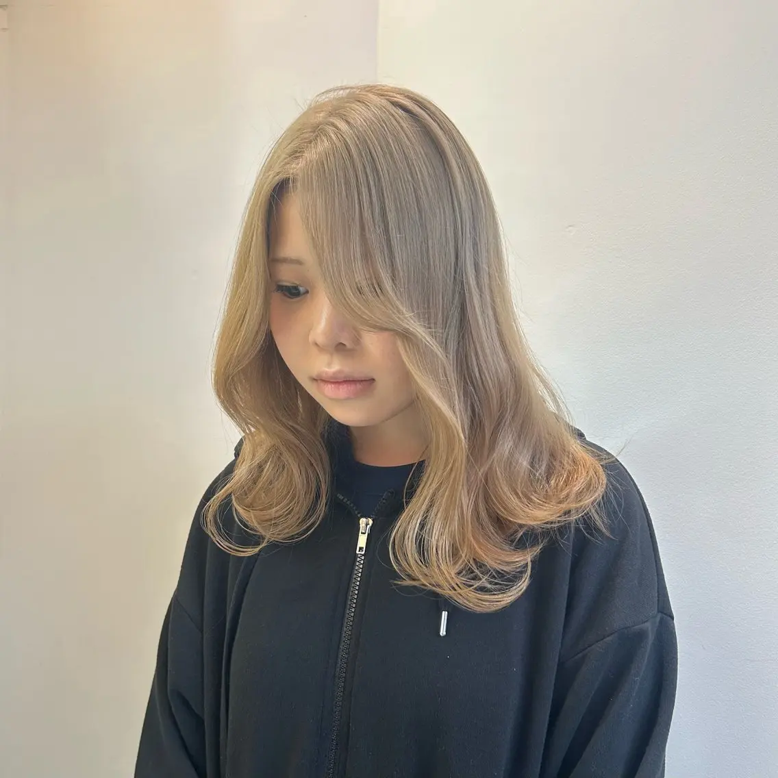 カラー ヘアカラー 🍓垢抜けハイトーン 🍓HINAのヘアスタイル