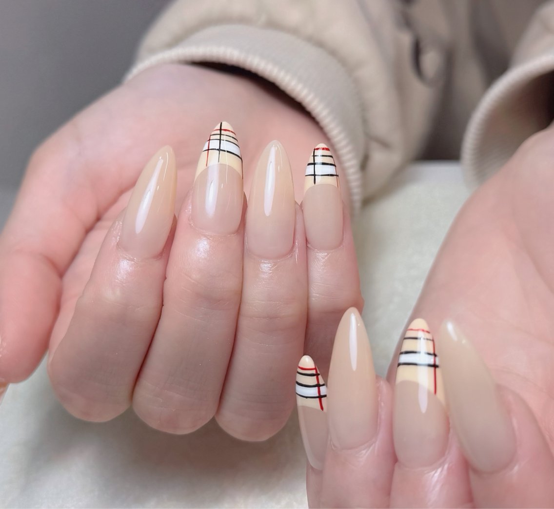 ネイル アートネイル オーロラネイル 長さ出し フットネイル フレンチネイル ハンドネイル MEO NAIL 中野②のネイルデザイン