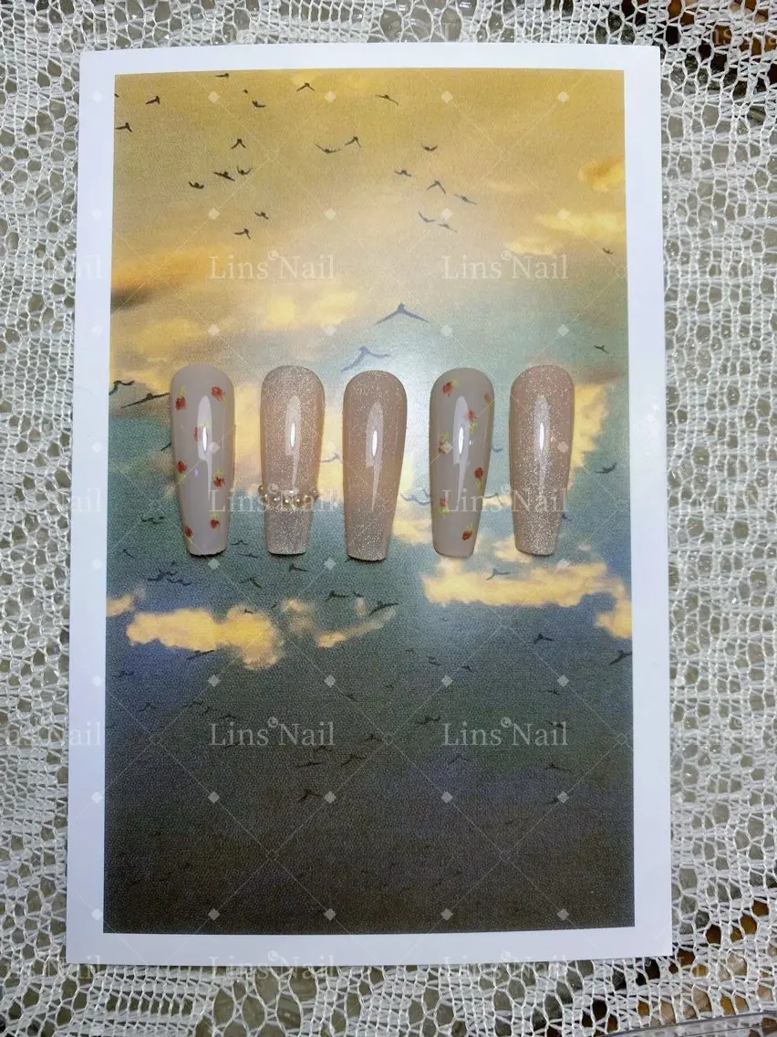 ネイル ハンドネイル Lins Nailのネイルデザイン