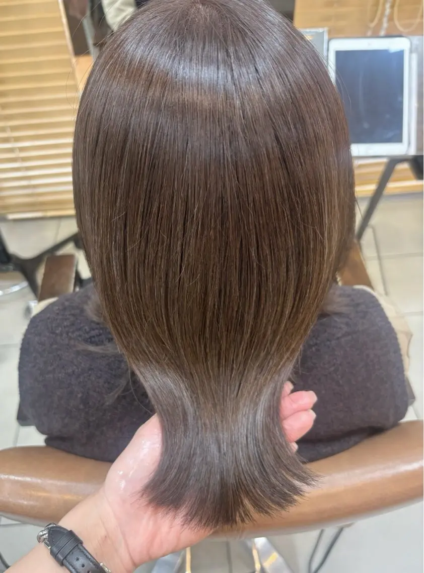 ミディアム カラー 透明感カラー グレージュ カット ヘアカラー 頭皮×髪質改善 透明感カラー💎中村のヘアスタイル