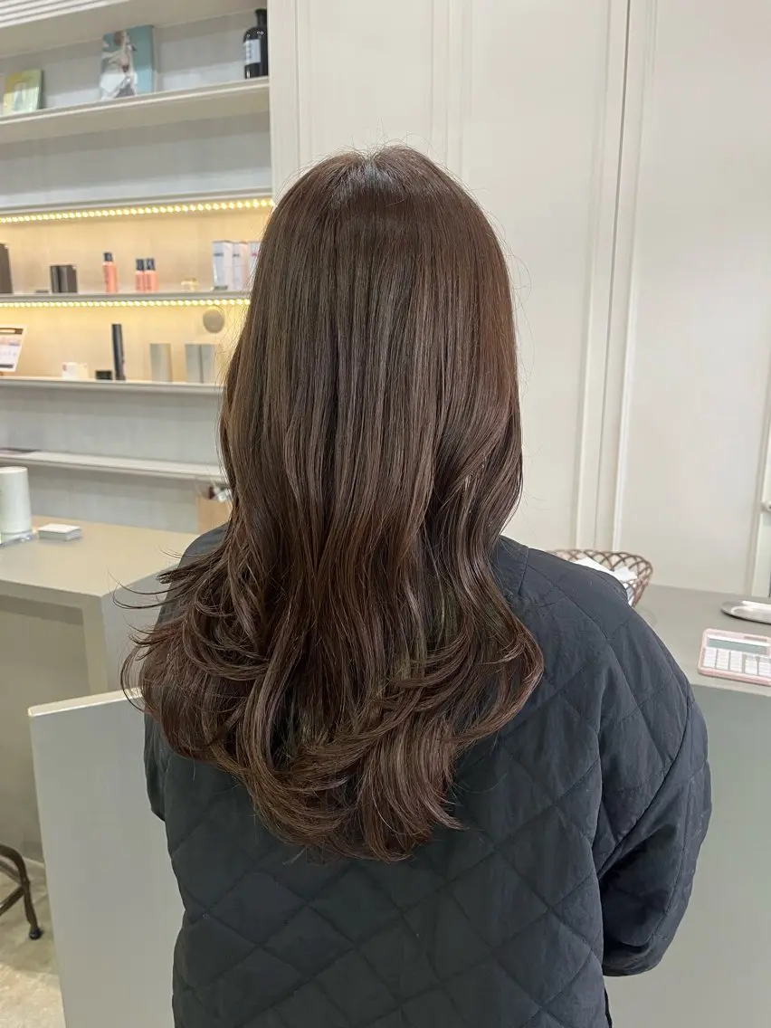 ロング カット ヘアカラー トリートメント 髪質改善×ブリーチ 無しWカラー🫧天神のヘアスタイル