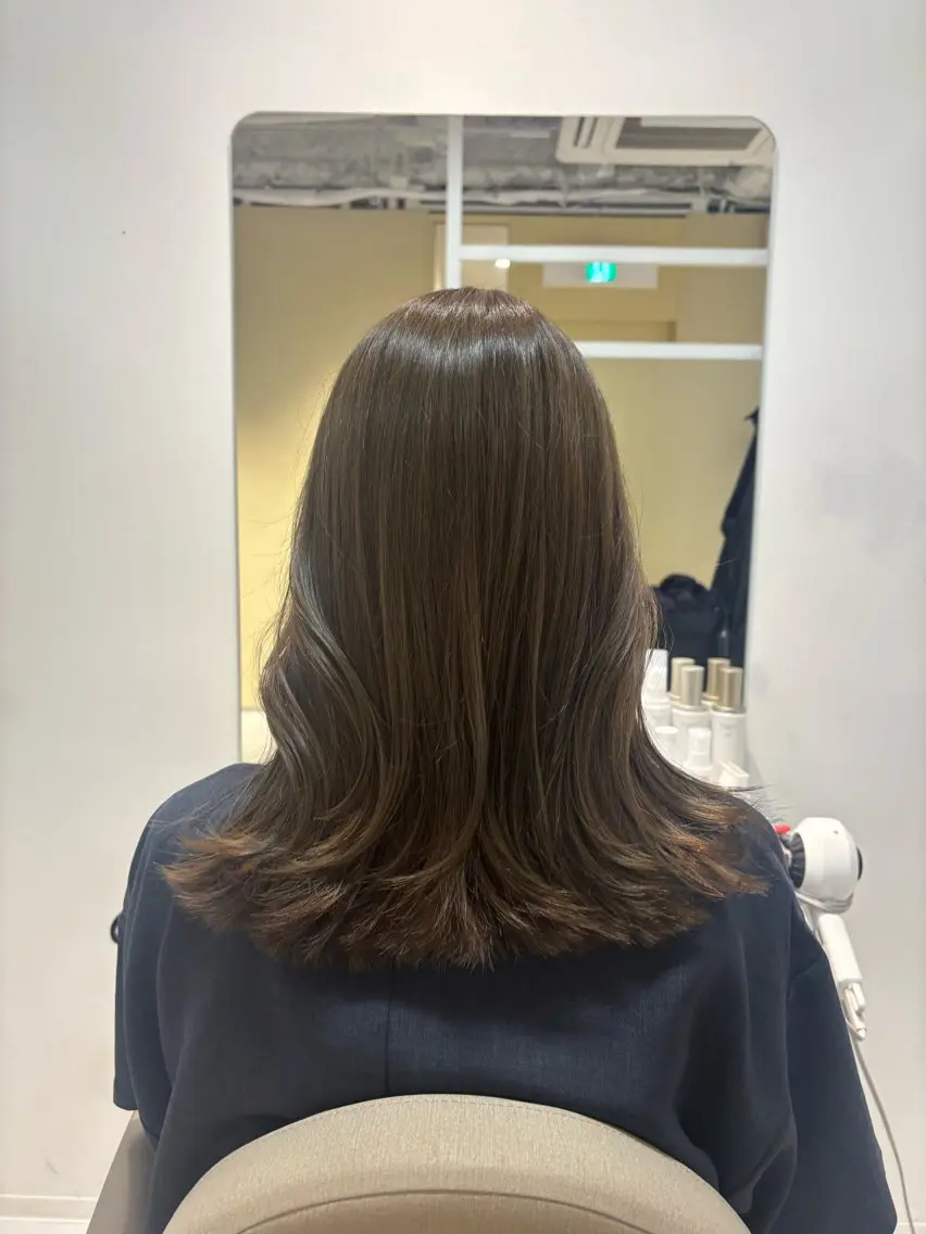 ミディアム カラー 🎀川越🤍透明感 カラー uRaraのヘアスタイル