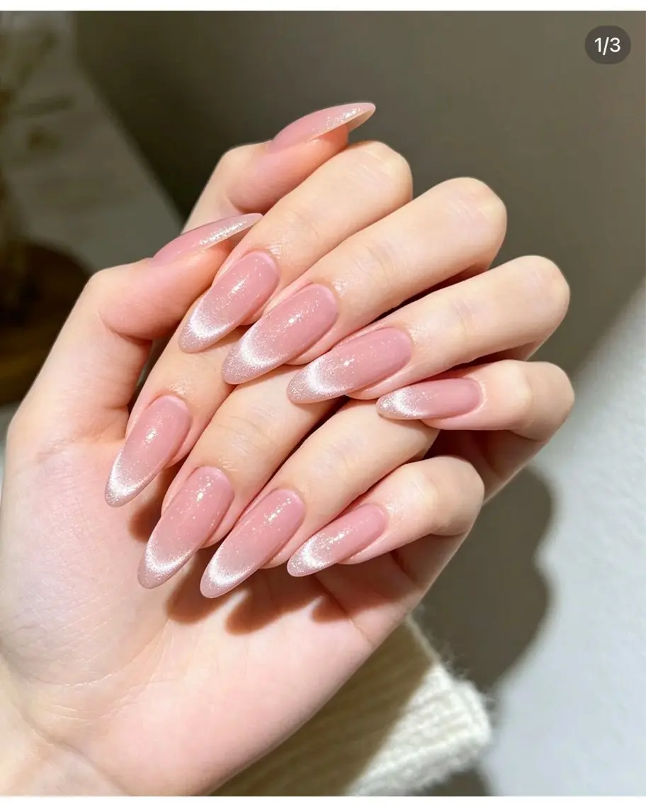 ネイル フレンチネイル マグネットネイル マグネットフレンチ AM Nail Tokyoのネイルデザイン