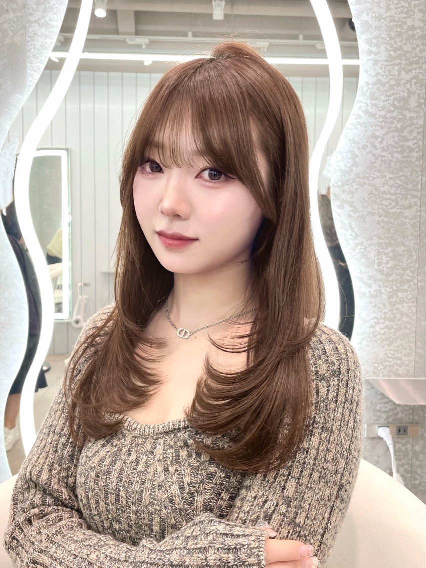 セミロング カラー ヘアアレンジ ベージュカラー ブリーチ 透明感カラー ダブルカラー ヘーゼル カット ヘアカラー トリートメント ヘアセット 縮毛矯正ブリーチなし 🍒❤ゆうきのヘアスタイル