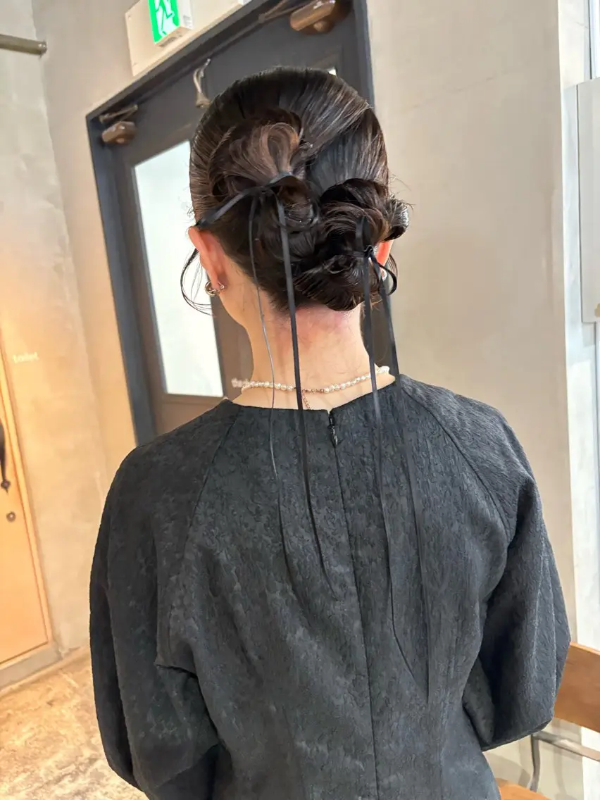 ロング カラー ヘアアレンジ ヘアセット ツキノキ ミナのヘアスタイル