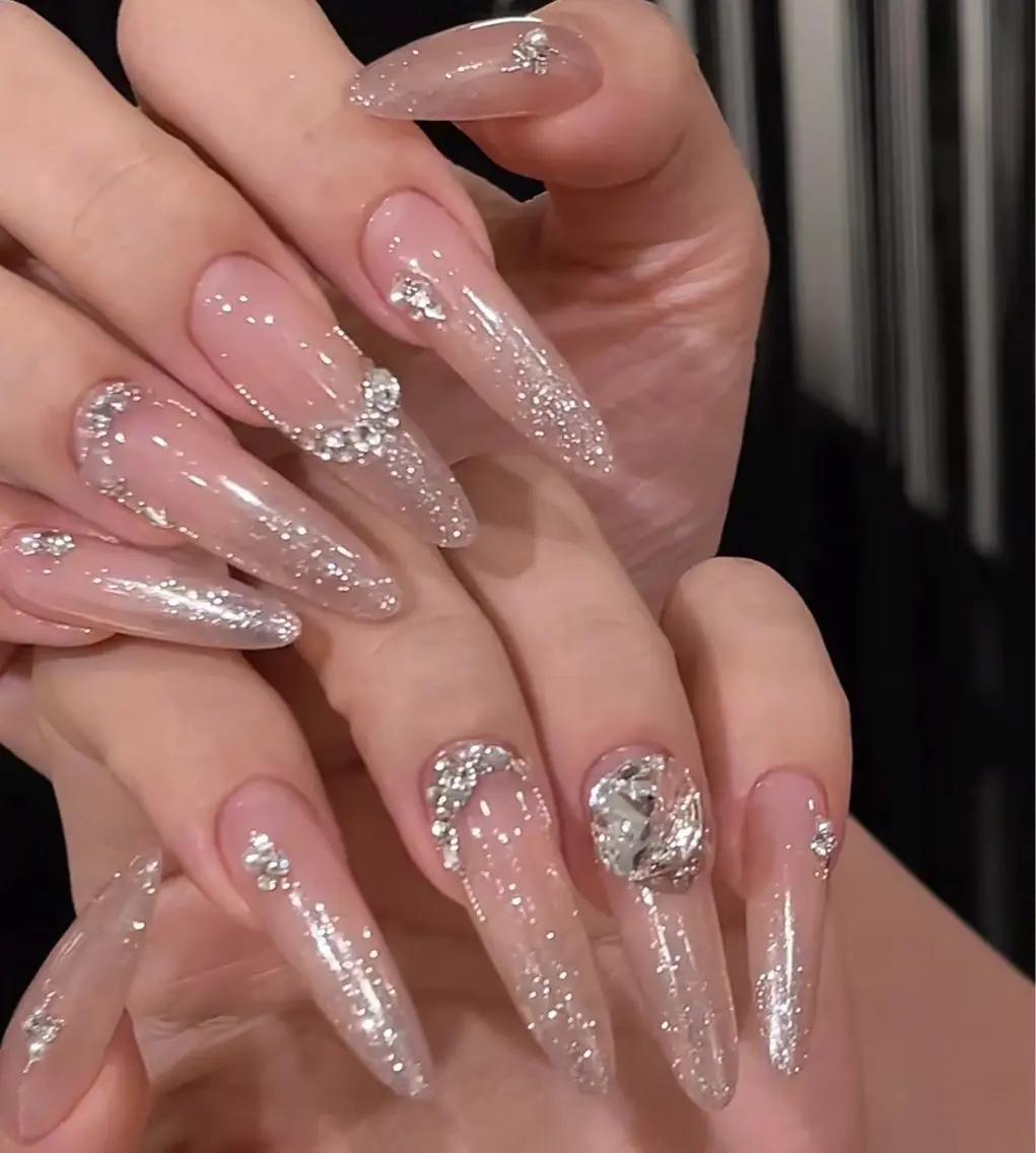 ネイル ハンドネイル Luvia Ginzaのネイルデザイン