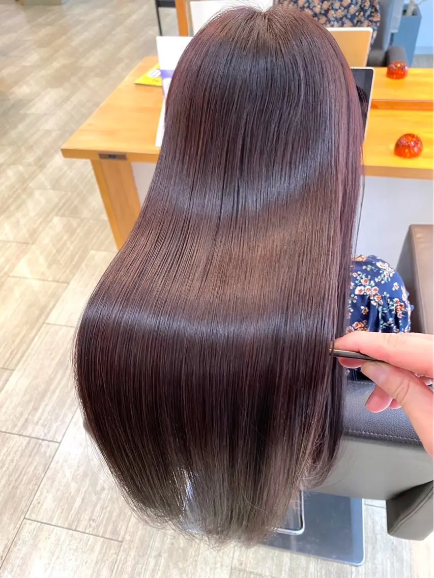 ロング 髪質改善 トリートメント 東 麻祐子のヘアスタイル