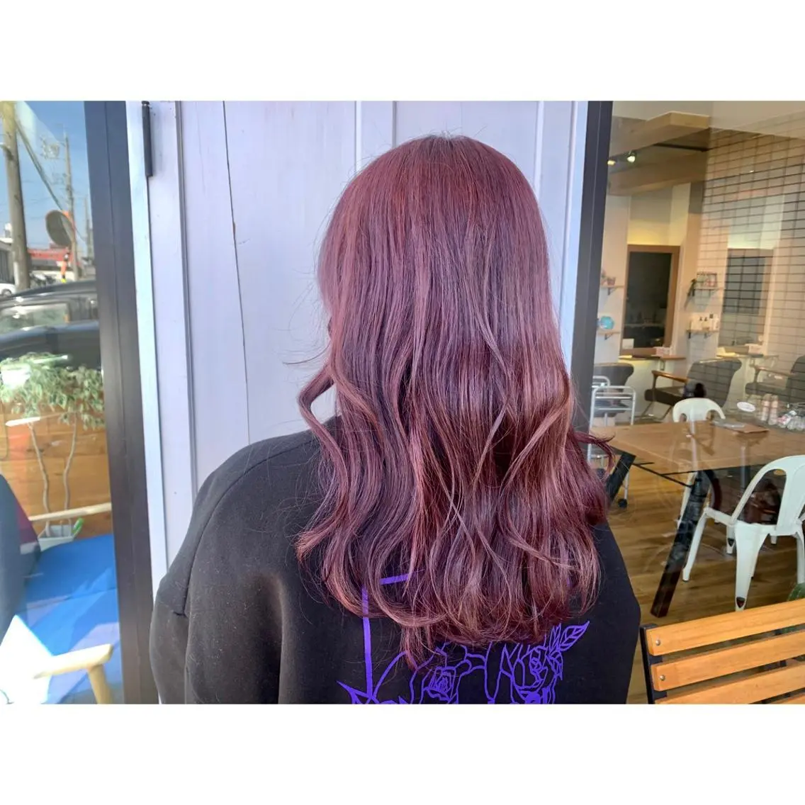 ロング カラー ブリーチ ラベンダーカラー ラベンダーピンク ピンクカラー ヘアカラー トリートメント ツキダテ ユイのヘアスタイル