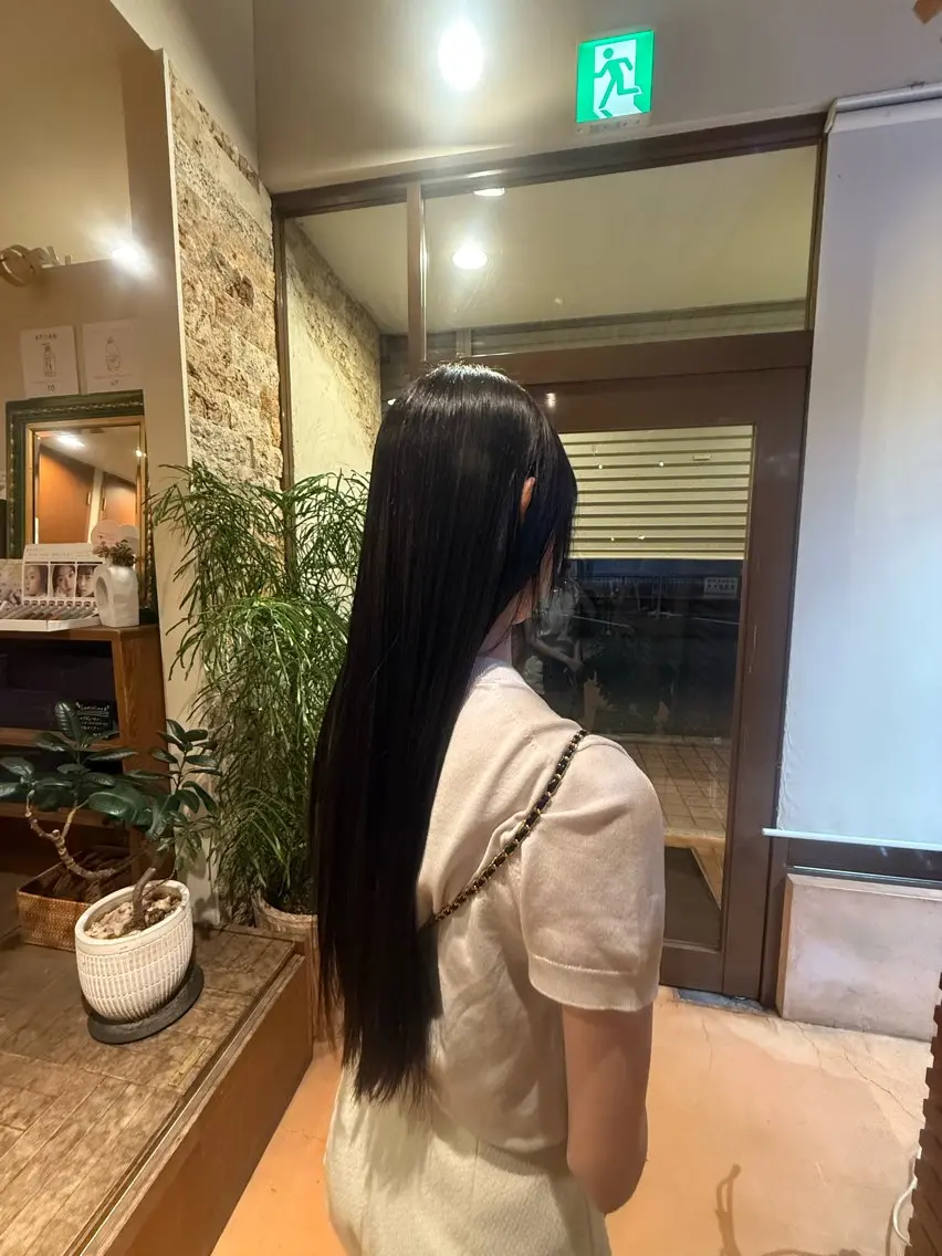 ロング カラー 透明感カラー ヘアカラー いしはま ななかのヘアスタイル
