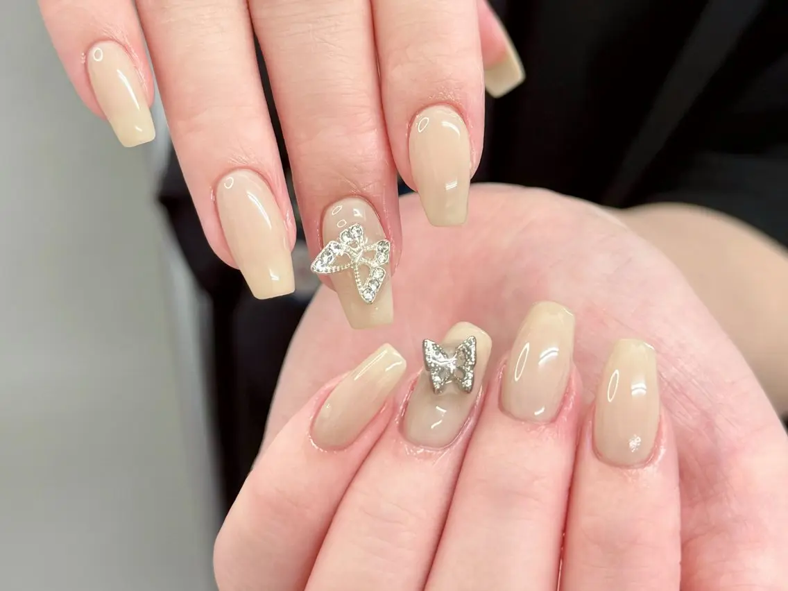 ネイル アートネイル オーロラネイル チークネイル 長さ出し フットネイル ハンドネイル Blossom nail_研修のネイルデザイン