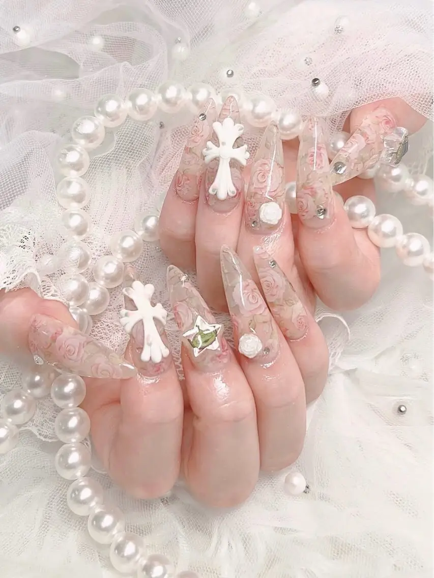 ネイル ハンドネイル toyvenail 🎀konomiのネイルデザイン