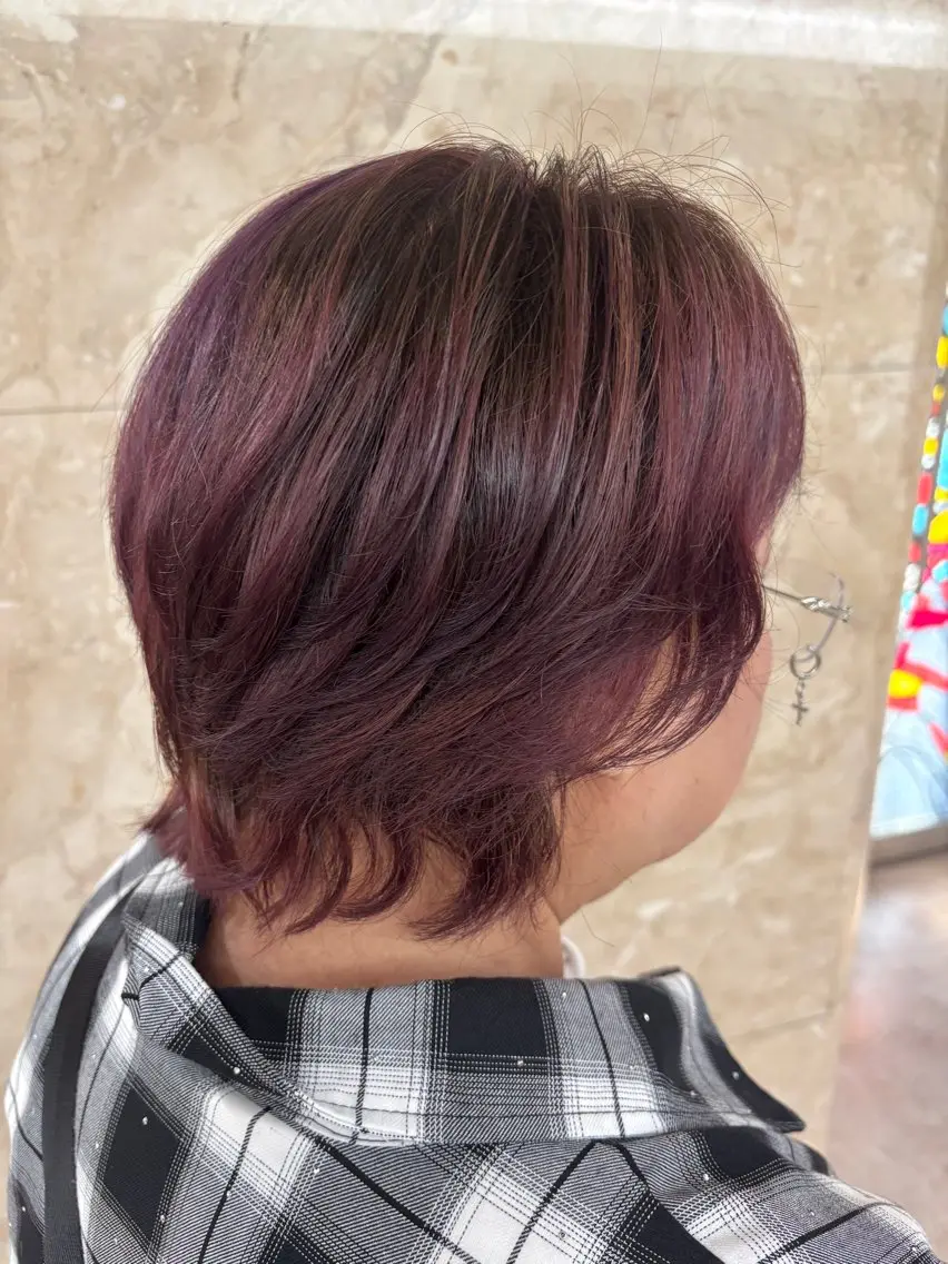ショート レイヤーカット ヘアカラー YOFA hair mikuのヘアスタイル