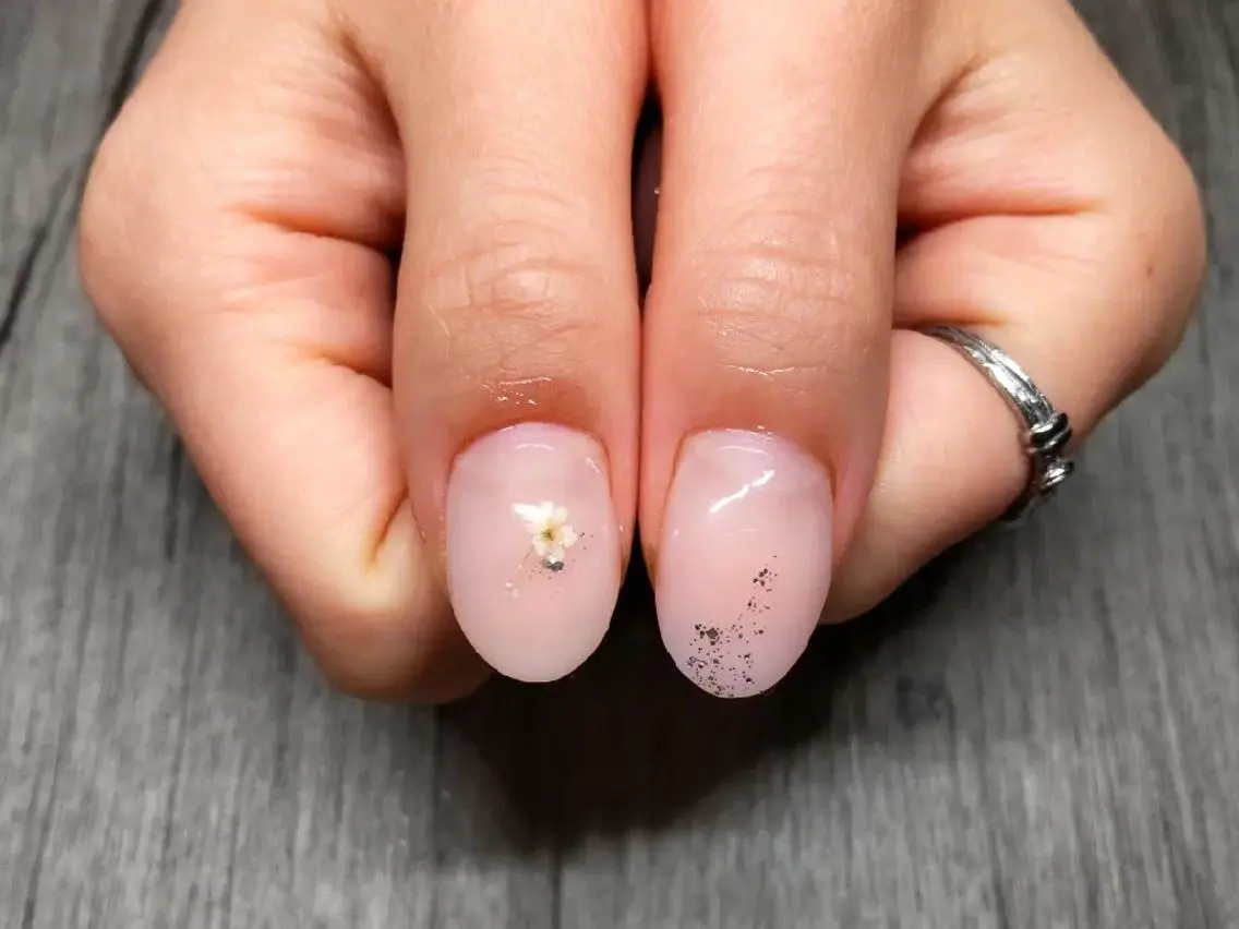ミディアム ネイル 長さ出し ジェルネイル ニュアンスネイル スカルプネイル T&A nailのネイルデザイン