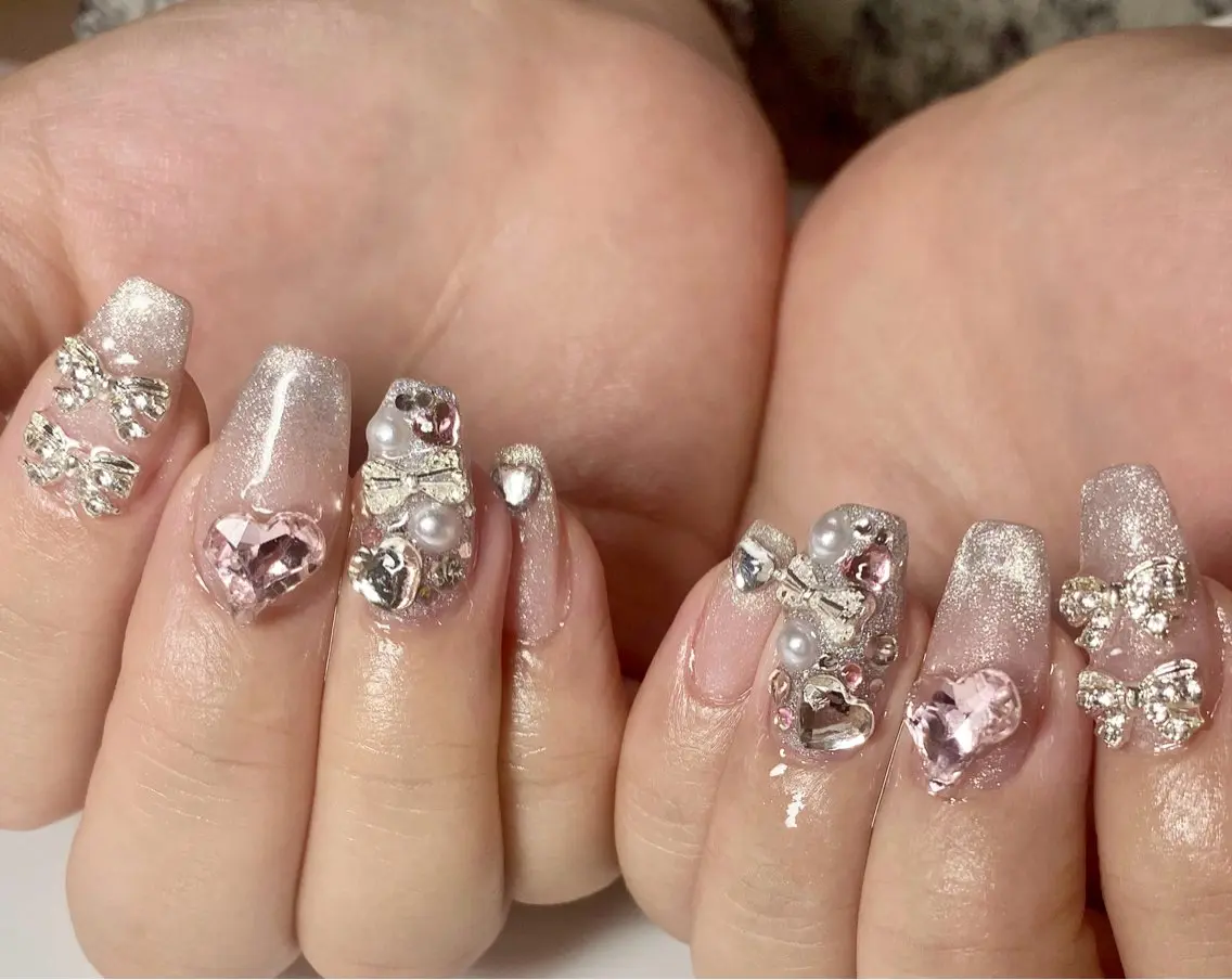 ネイル フレンチネイル マグネットネイル マグネットフレンチ 持ち込み ピンク Nail Salon K 🧸美爪育成のネイルデザイン
