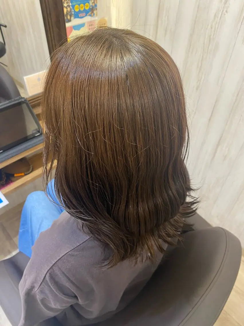 ロング カラー ベージュカラー オリーブベージュ ヘアカラー Fumika フミカのヘアスタイル