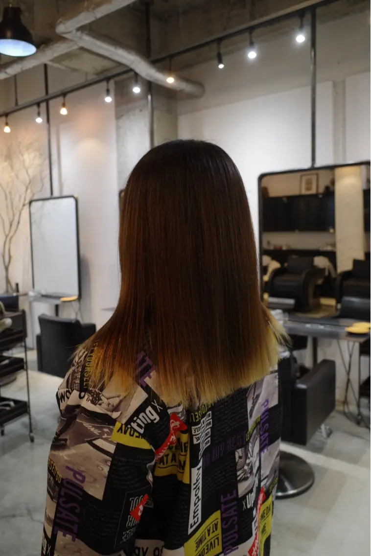 セミロング 大洞 ことのヘアスタイル
