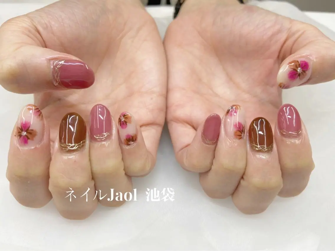 ミディアム ネイルJaol 池袋のネイルデザイン