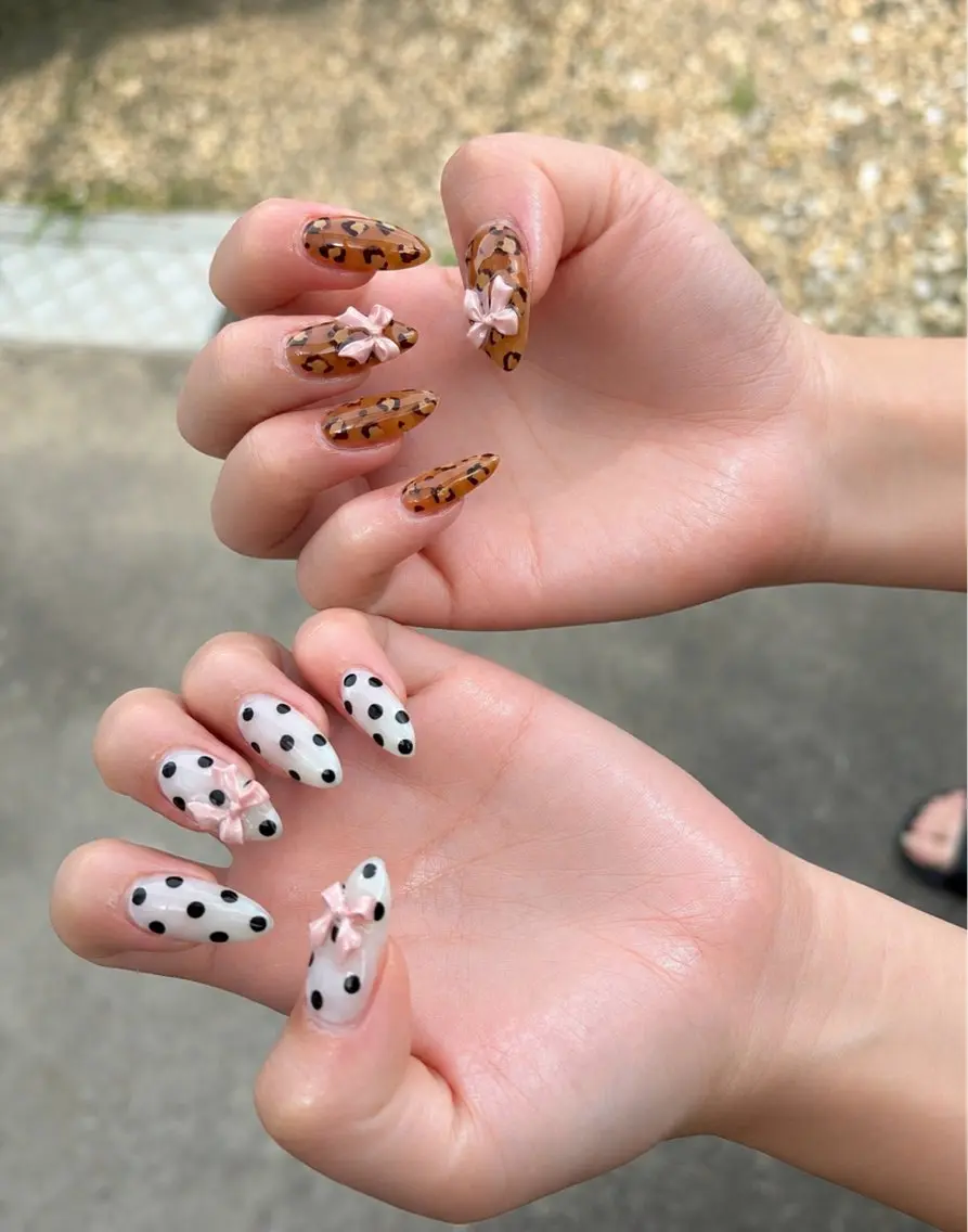 ネイル アートネイル オーロラネイル チークネイル 長さ出し フットネイル ハンドネイル Chan nailsのネイルデザイン