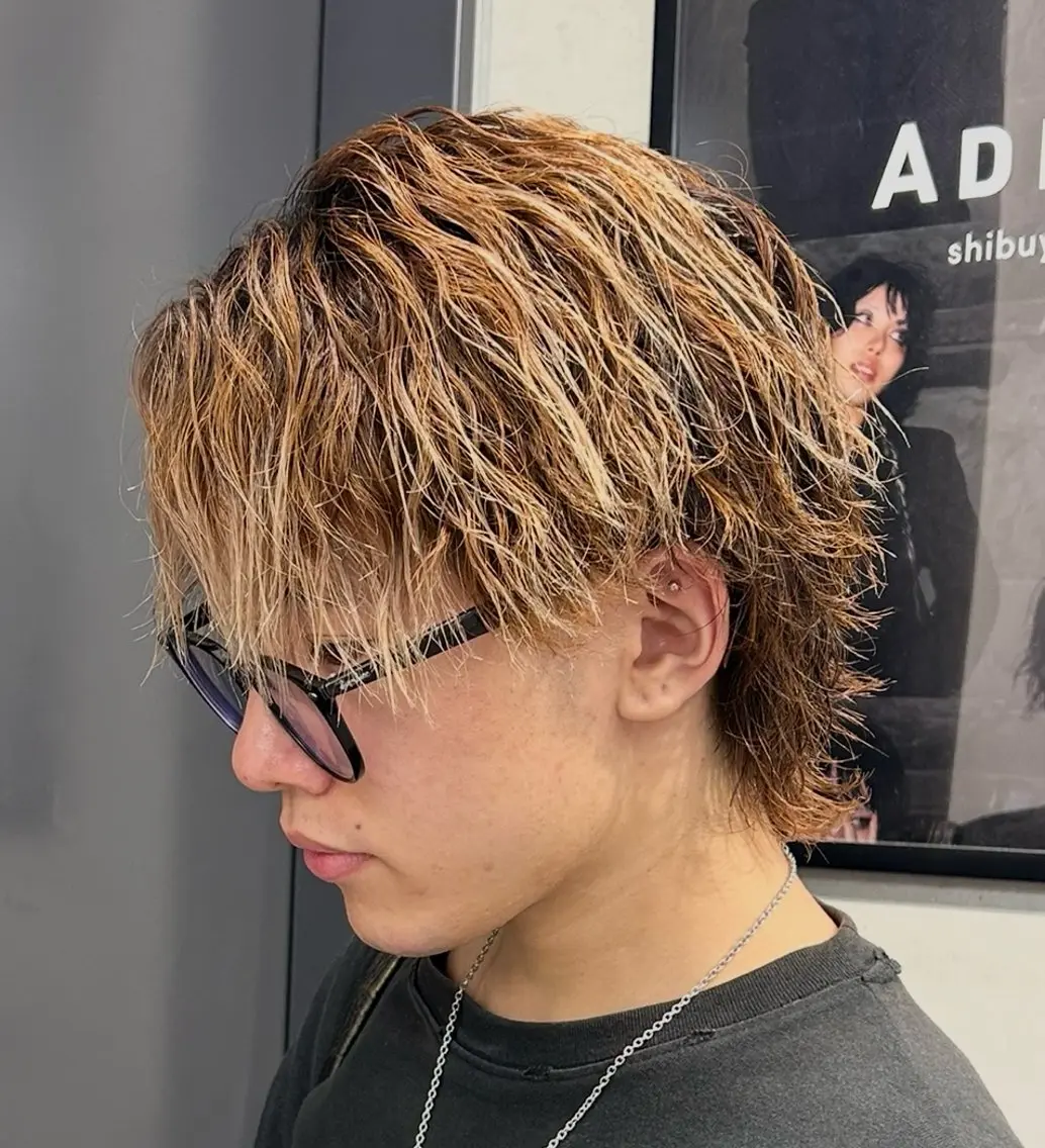 ショート パーマ メンズ カット パーマ 岩城 滉成のヘアスタイル